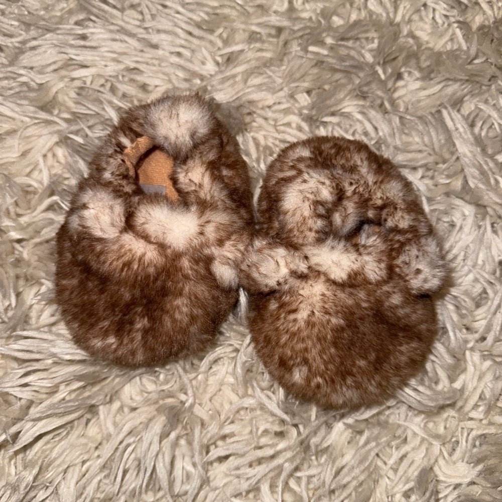 🐻 Carter's Plush Brown Bear Baby Faux Fur Infant Booties 3-6 months